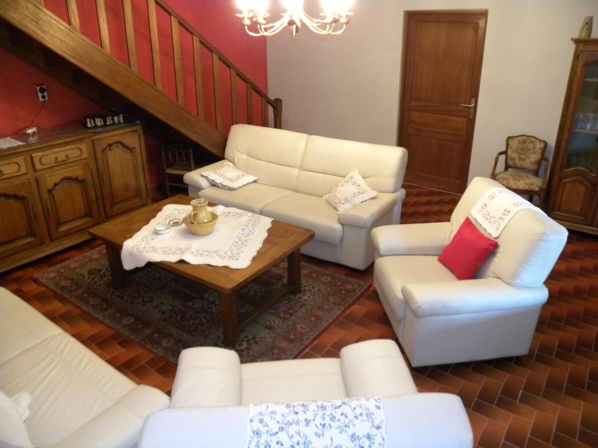 Les Vallons Holiday Home Lioux Eksteriør billede