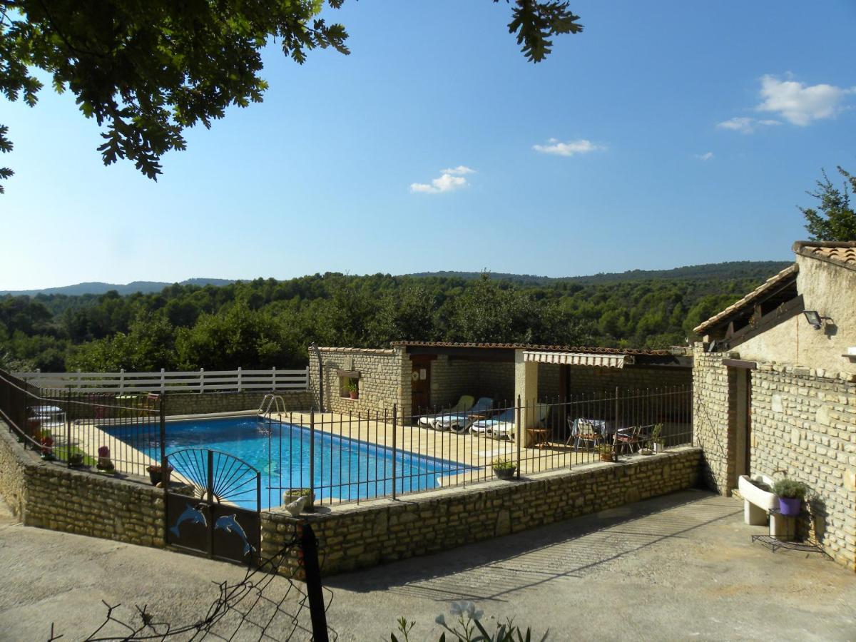 Les Vallons Holiday Home Lioux Eksteriør billede